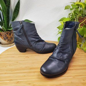 Kickers Elsoft Blue Leather Zip Ankle Boots